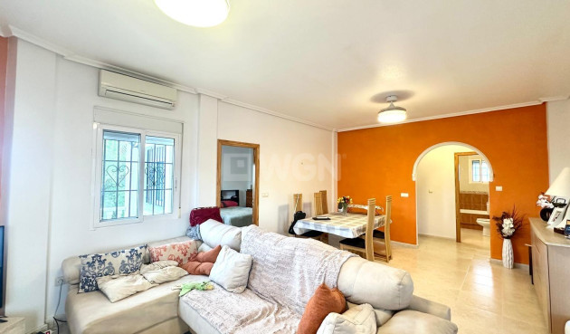 Odsprzedaż - Villa - Bigastro - Comunidad Valenciana