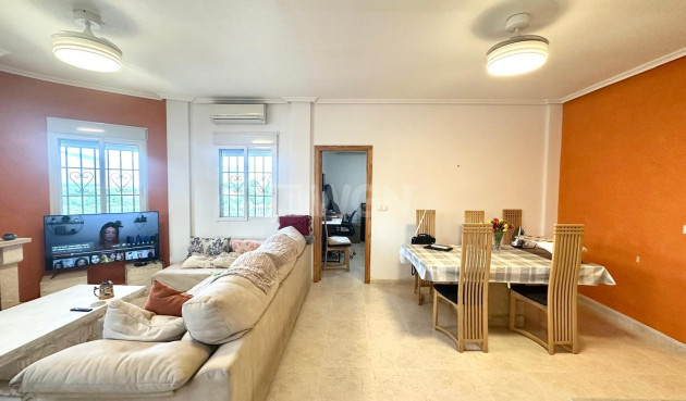 Odsprzedaż - Villa - Bigastro - Comunidad Valenciana