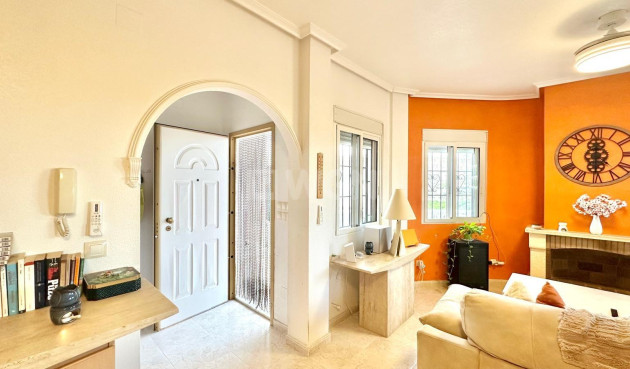 Odsprzedaż - Villa - Bigastro - Comunidad Valenciana