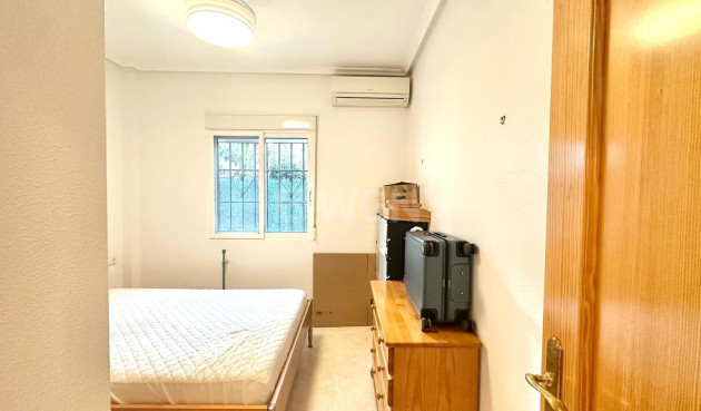 Odsprzedaż - Villa - Bigastro - Comunidad Valenciana