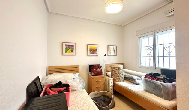 Odsprzedaż - Villa - Bigastro - Comunidad Valenciana