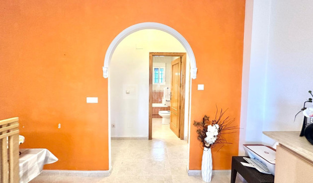 Odsprzedaż - Villa - Bigastro - Comunidad Valenciana