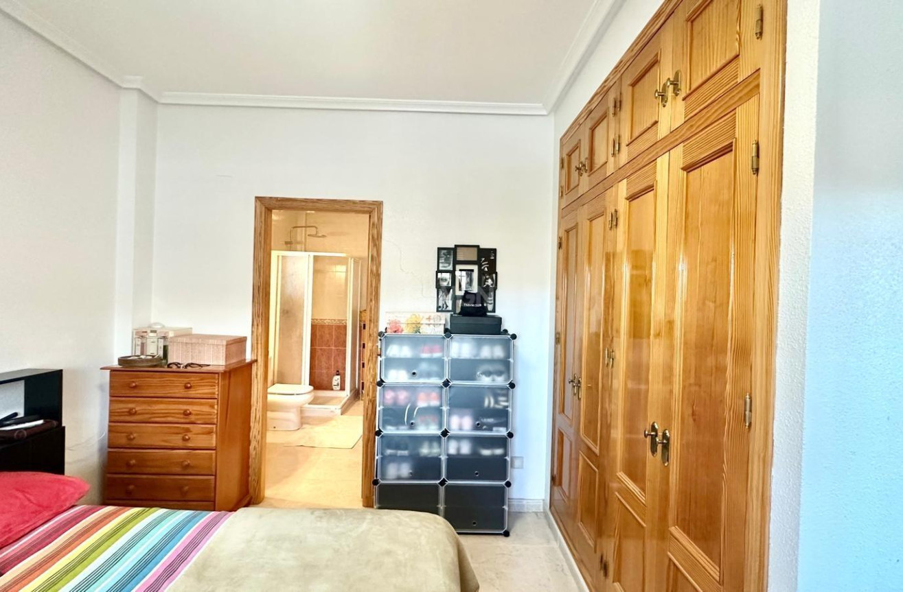 Odsprzedaż - Villa - Bigastro - Comunidad Valenciana