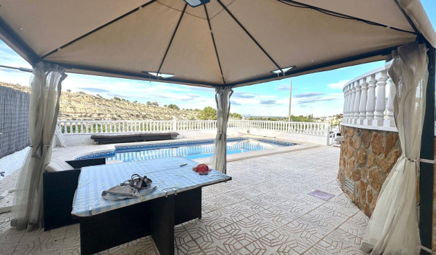 Odsprzedaż - Villa - Bigastro - Comunidad Valenciana