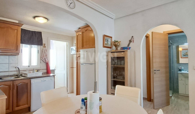 Odsprzedaż - Mieszkanie w bloku - Torrevieja - Parque Acuático - Sector 25