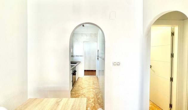 Odsprzedaż - Bungalow - Torrevieja - Playa de los Locos