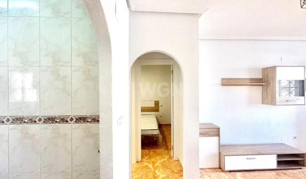 Odsprzedaż - Bungalow - Torrevieja - Playa de los Locos