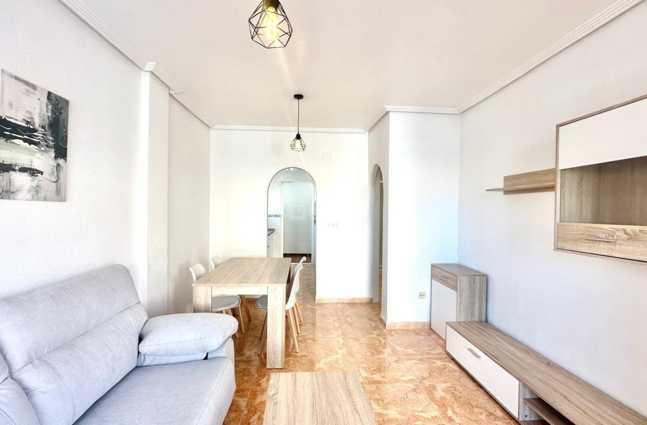 Odsprzedaż - Bungalow - Torrevieja - Playa de los Locos