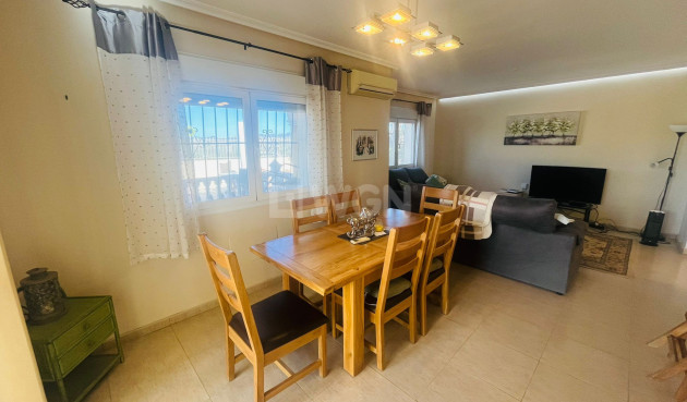 Odsprzedaż - Villa - Gea Y Truyols - Inland