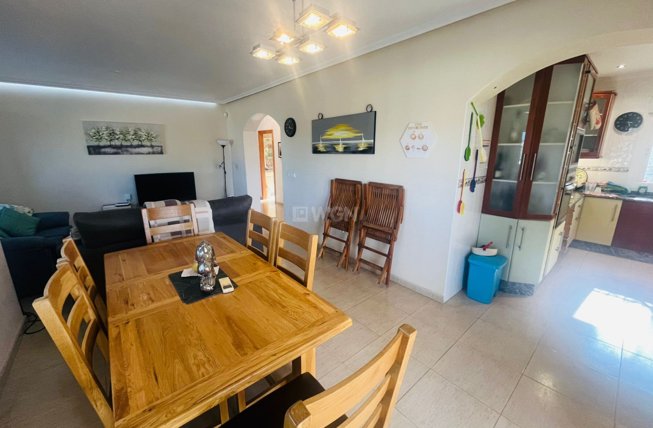 Odsprzedaż - Villa - Gea Y Truyols - Inland