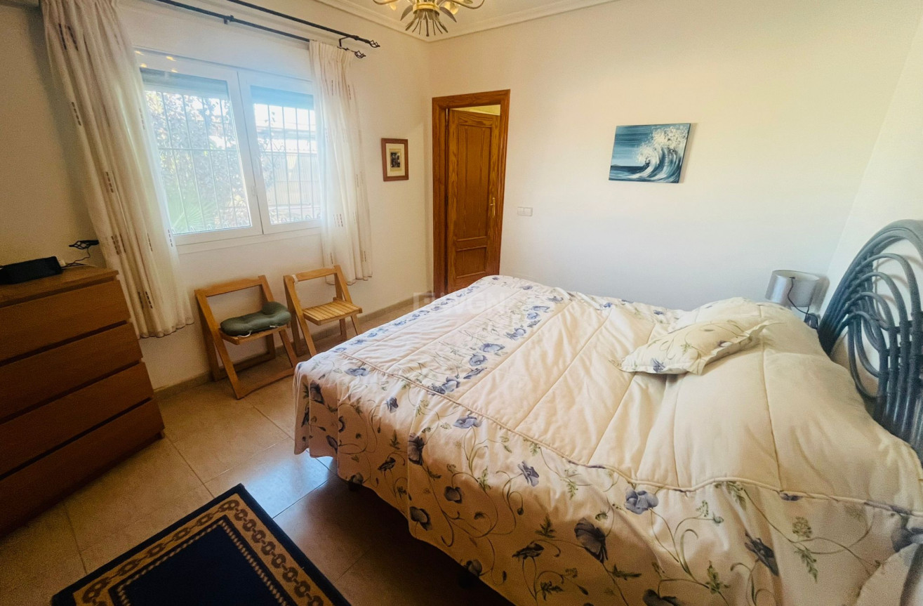 Odsprzedaż - Villa - Gea Y Truyols - Inland