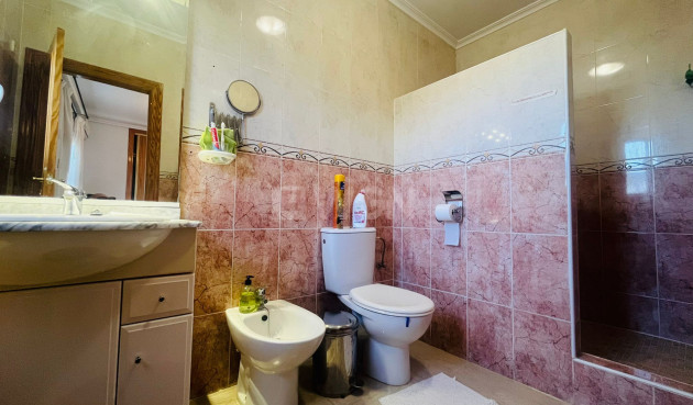 Odsprzedaż - Villa - Gea Y Truyols - Inland