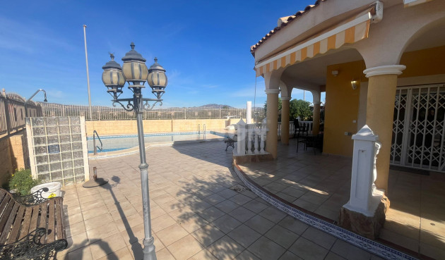 Odsprzedaż - Villa - Gea Y Truyols - Inland