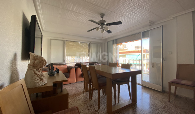 Odsprzedaż - Mieszkanie w bloku - Santa Pola - Costa Blanca