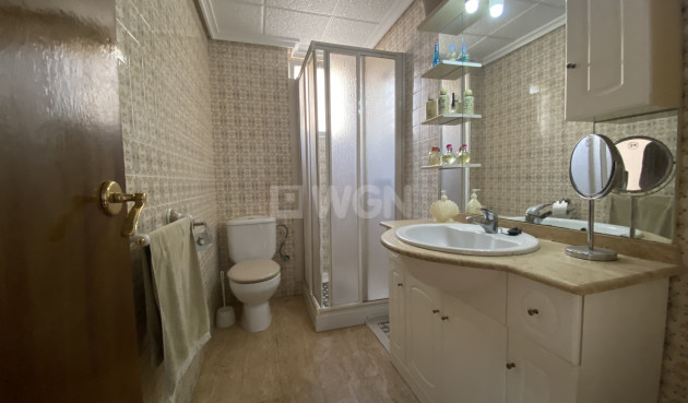 Odsprzedaż - Mieszkanie w bloku - Santa Pola - Costa Blanca