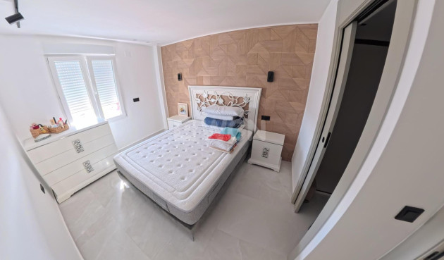 Wiederverkauf - Wohnung - Pilar de la Horadada