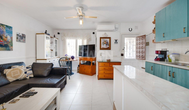 Reventa - Villa - Torrevieja - Calas Blanca