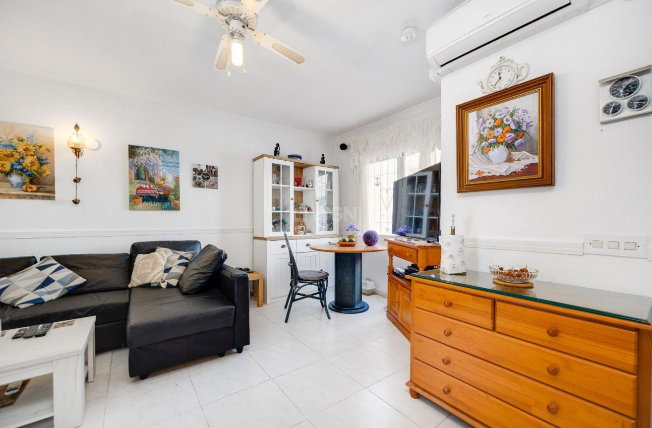 Reventa - Villa - Torrevieja - Calas Blanca