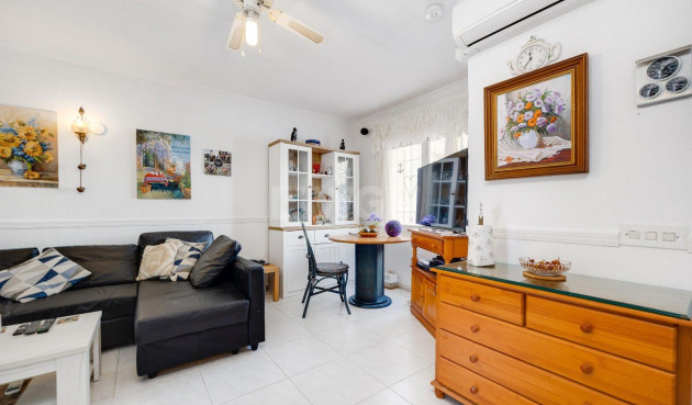 Reventa - Villa - Torrevieja - Calas Blanca