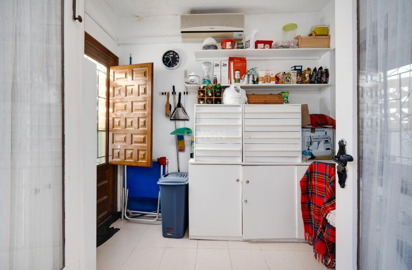 Reventa - Villa - Torrevieja - Calas Blanca