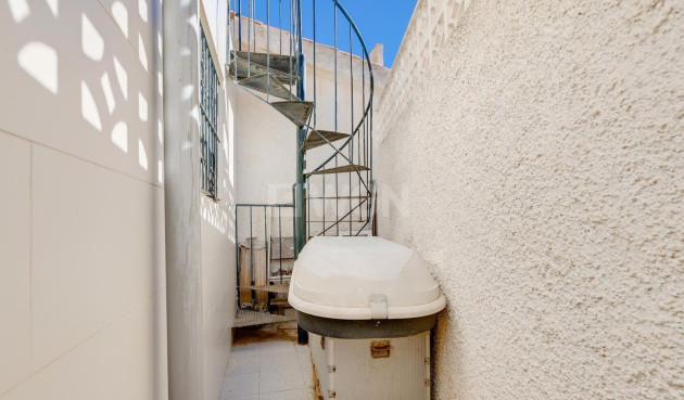 Reventa - Villa - Torrevieja - Calas Blanca