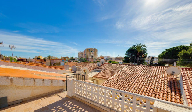 Reventa - Villa - Torrevieja - Calas Blanca