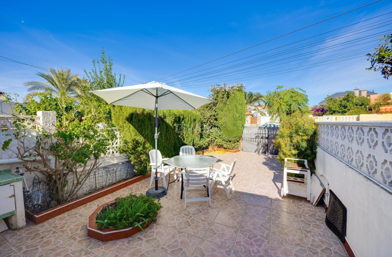 Reventa - Villa - Torrevieja - Calas Blanca