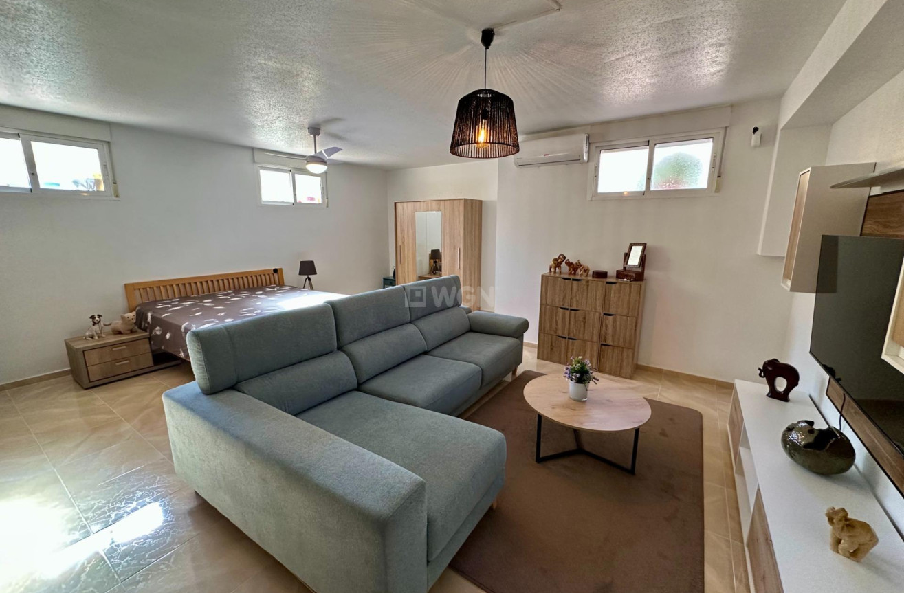 Odsprzedaż - Villa - San Miguel de Salinas - Residencial Los Flamencos