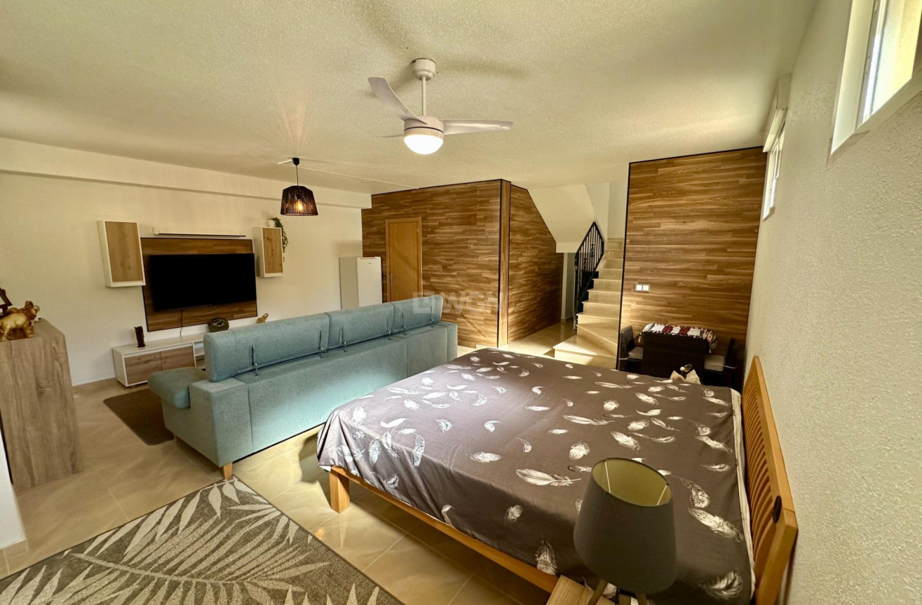 Odsprzedaż - Villa - San Miguel de Salinas - Residencial Los Flamencos