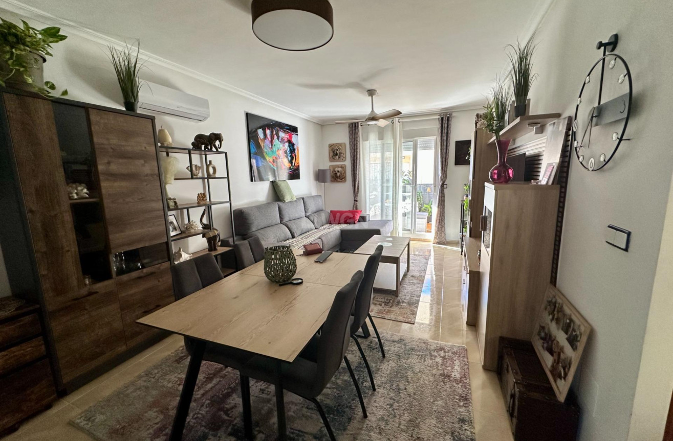 Odsprzedaż - Villa - San Miguel de Salinas - Residencial Los Flamencos