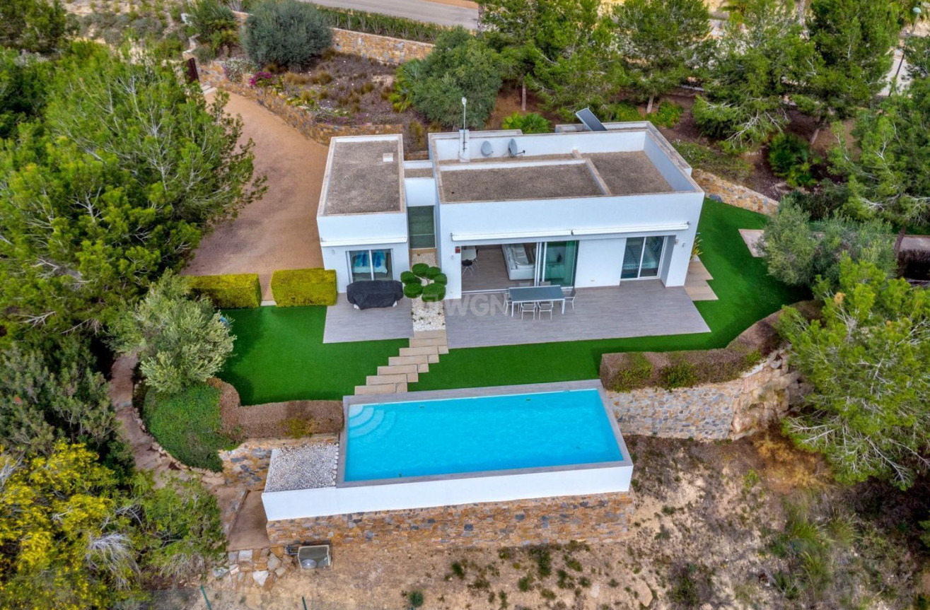 Odsprzedaż - Villa - Orihuela - Las Colinas Golf