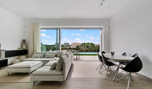 Odsprzedaż - Villa - Orihuela - Las Colinas Golf