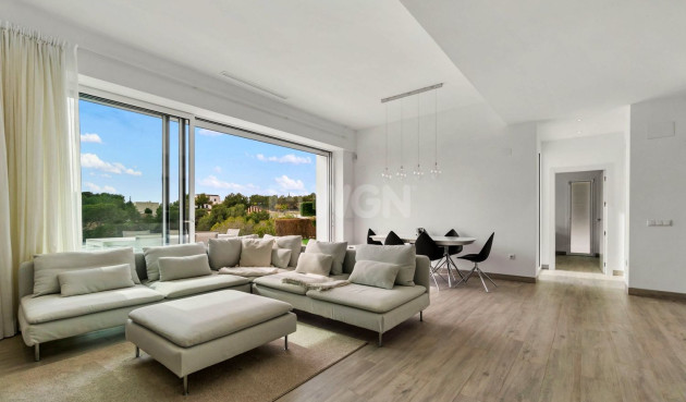 Odsprzedaż - Villa - Orihuela - Las Colinas Golf