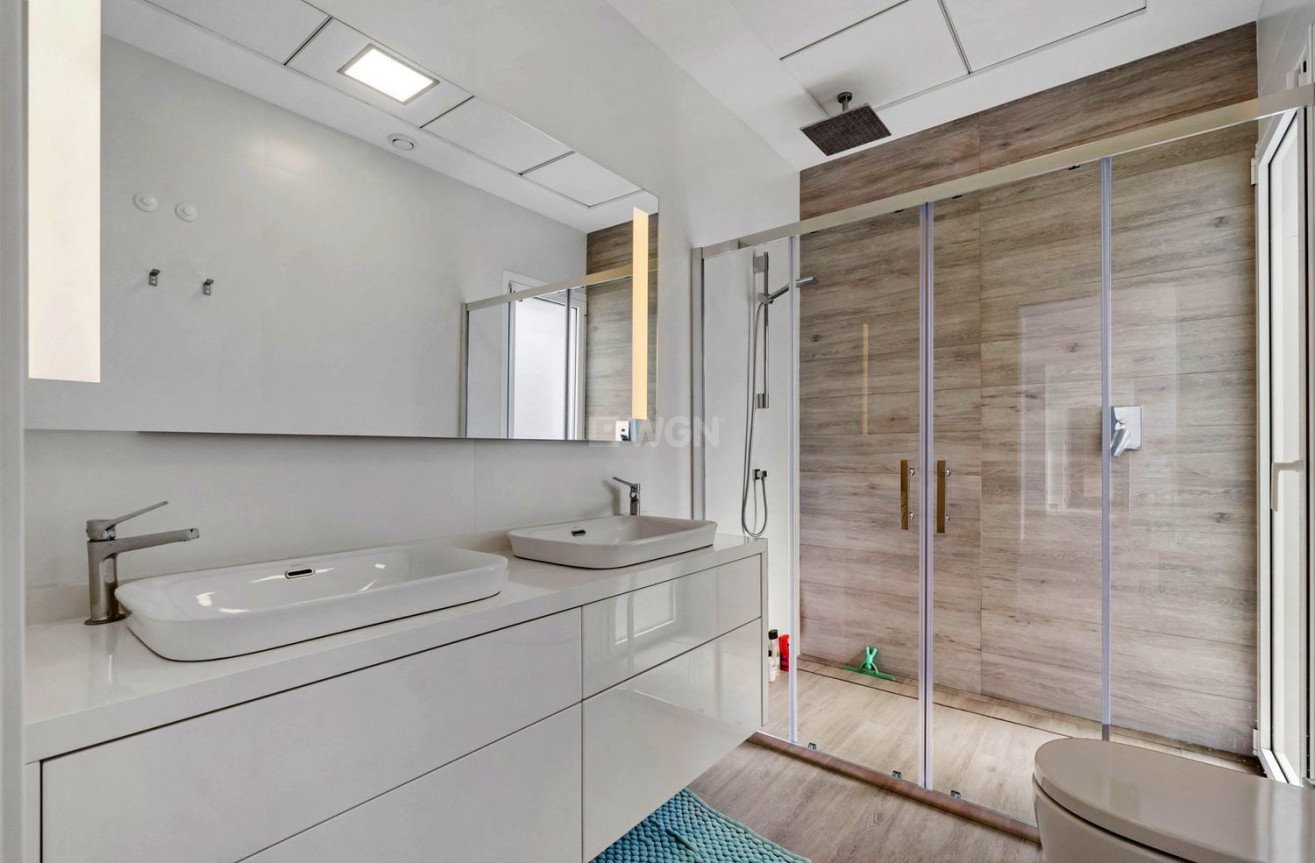 Odsprzedaż - Villa - Orihuela - Las Colinas Golf