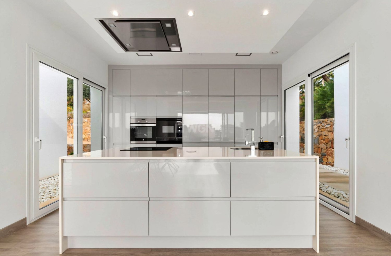 Odsprzedaż - Villa - Orihuela - Las Colinas Golf