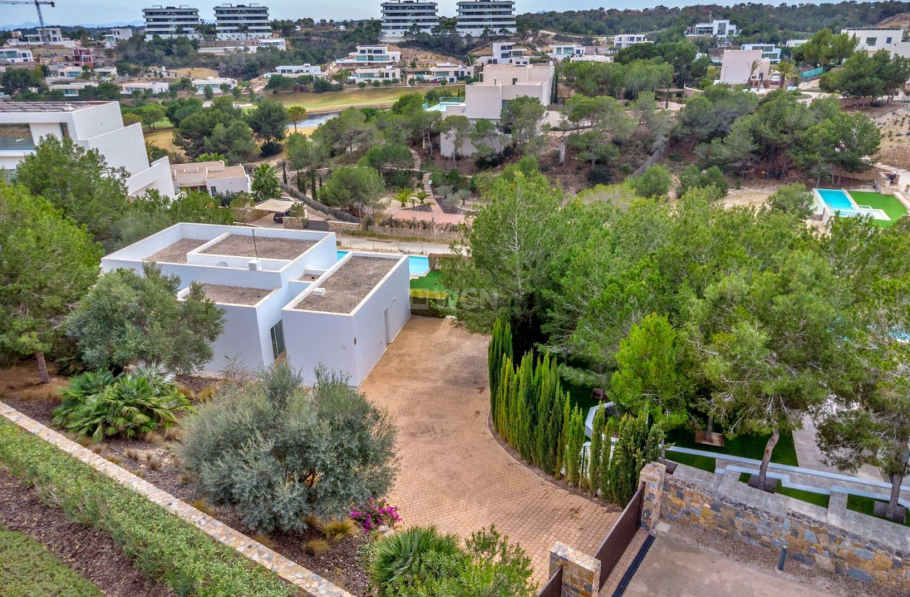 Odsprzedaż - Villa - Orihuela - Las Colinas Golf