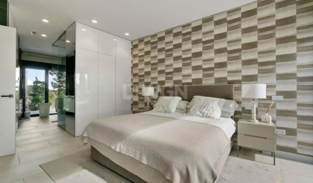 Odsprzedaż - Villa - Orihuela - Las Colinas Golf