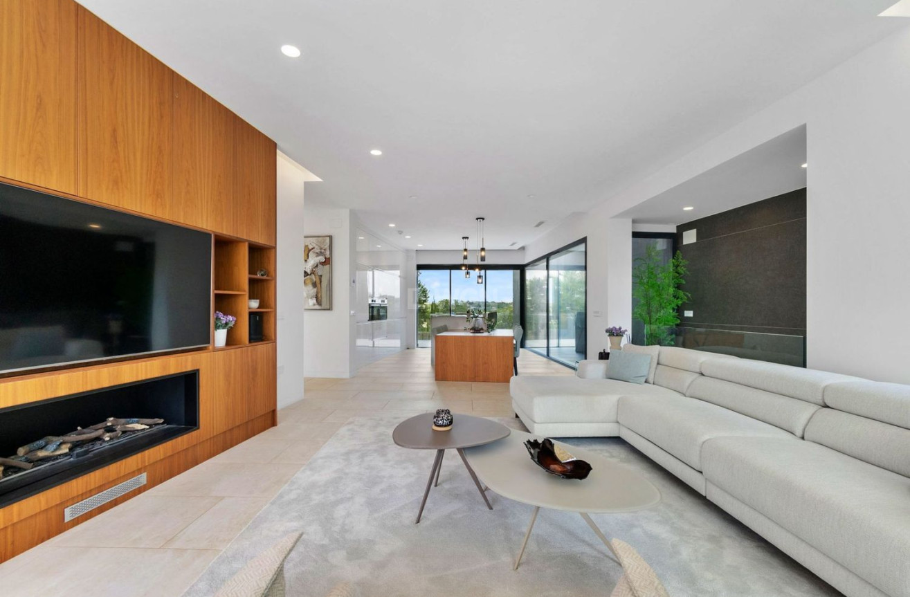 Odsprzedaż - Villa - Orihuela - Las Colinas Golf