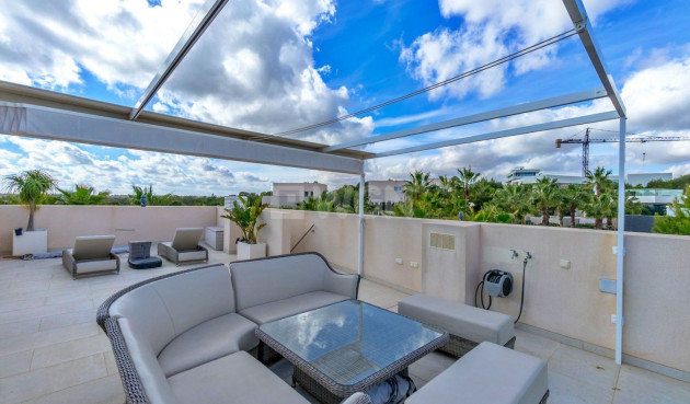 Odsprzedaż - Villa - Orihuela - Las Colinas Golf