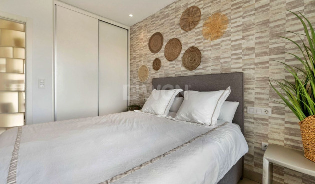 Odsprzedaż - Mieszkanie w bloku - Orihuela - Las Colinas Golf