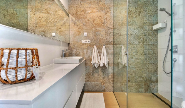 Odsprzedaż - Mieszkanie w bloku - Orihuela - Las Colinas Golf