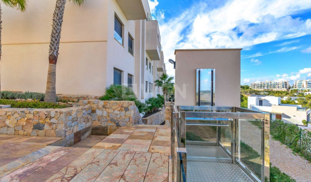 Odsprzedaż - Mieszkanie w bloku - Orihuela - Las Colinas Golf