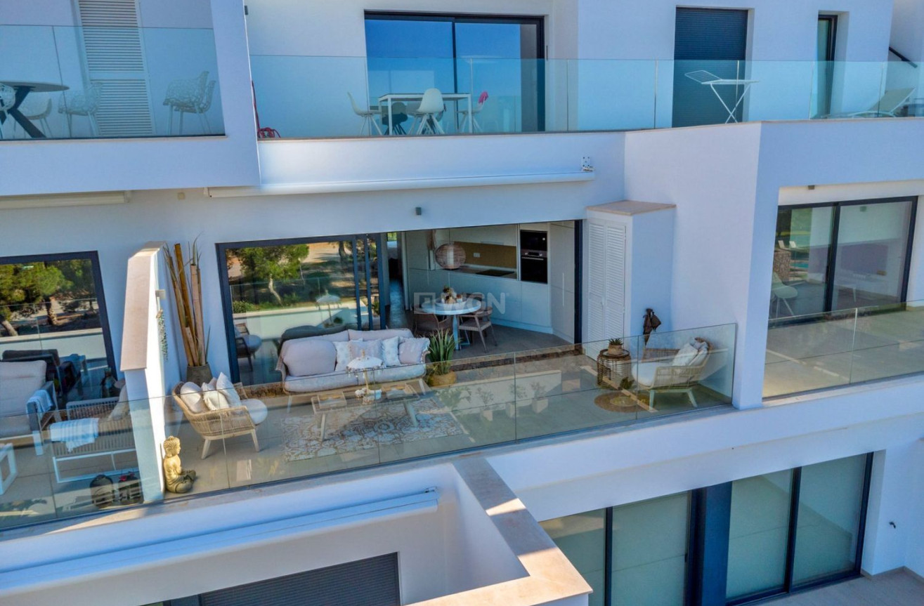 Odsprzedaż - Mieszkanie w bloku - Orihuela - Las Colinas Golf