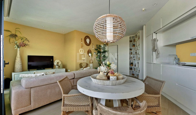 Odsprzedaż - Mieszkanie w bloku - Orihuela - Las Colinas Golf