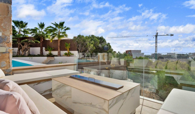 Odsprzedaż - Villa - Orihuela - Las Colinas Golf