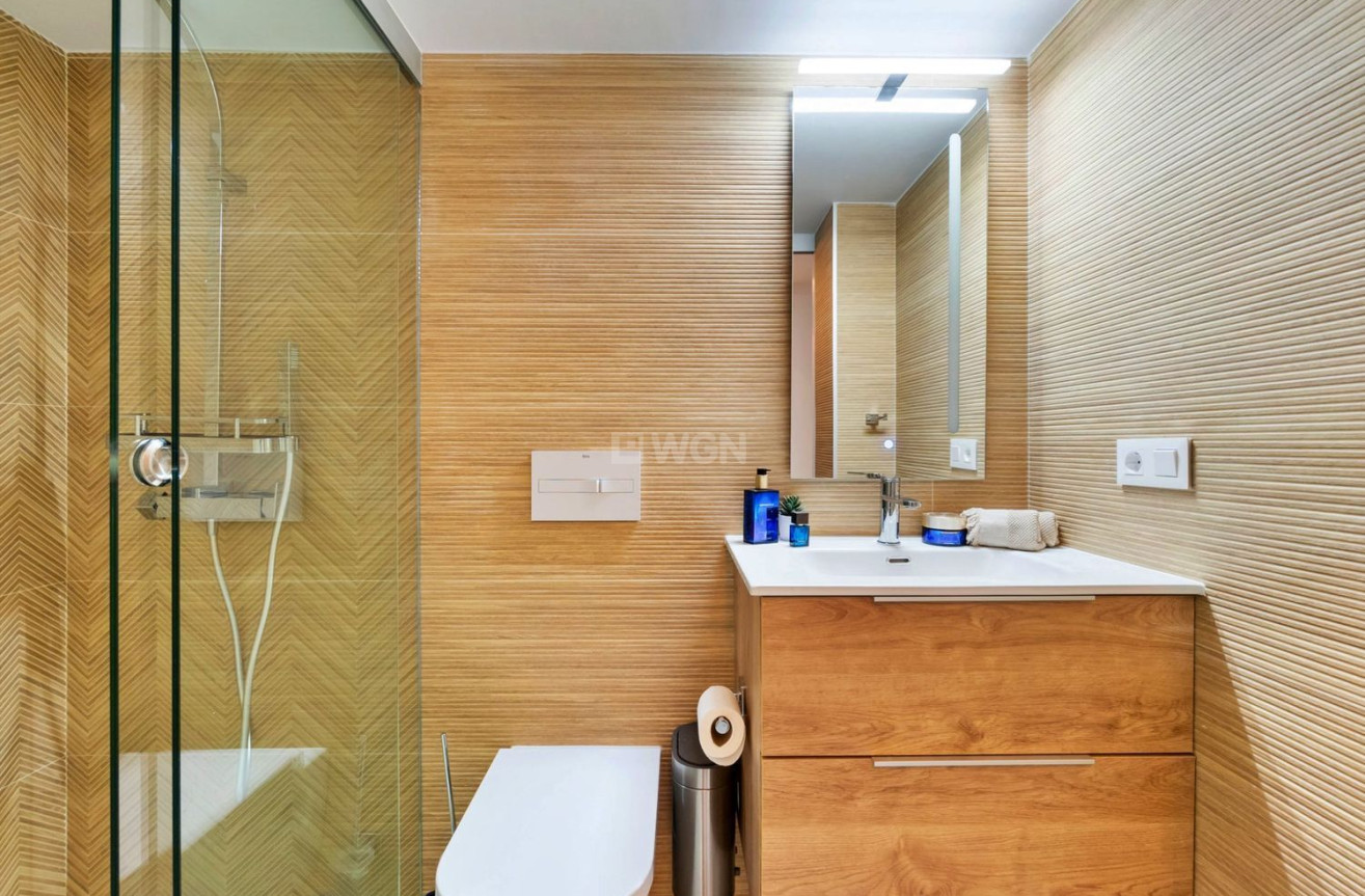 Odsprzedaż - Villa - Orihuela - Las Colinas Golf