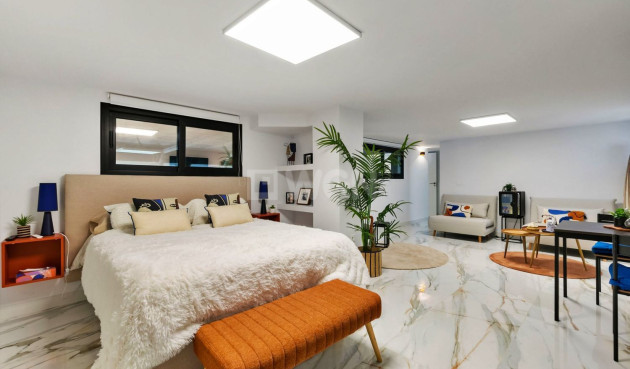 Odsprzedaż - Villa - Orihuela - Las Colinas Golf