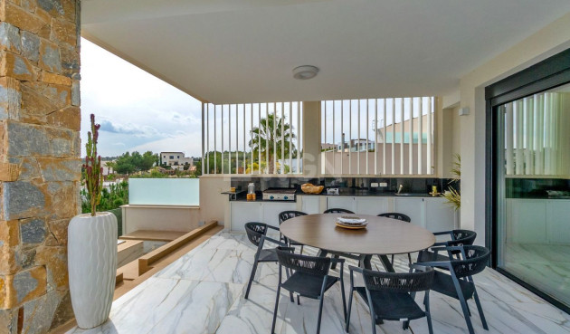 Odsprzedaż - Villa - Orihuela - Las Colinas Golf