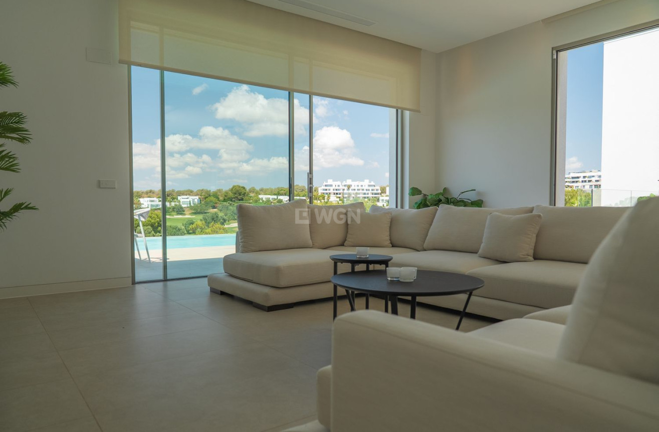 Odsprzedaż - Villa - Orihuela - Las Colinas Golf