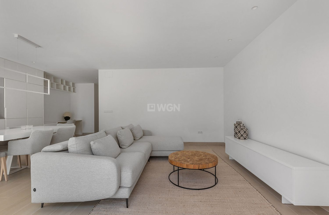 Odsprzedaż - Mieszkanie w bloku - Orihuela - Las Colinas Golf